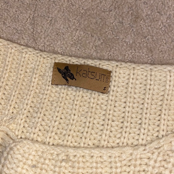 Beige knit sweater with fun patches! Bought at LF - Picture 3 of 4